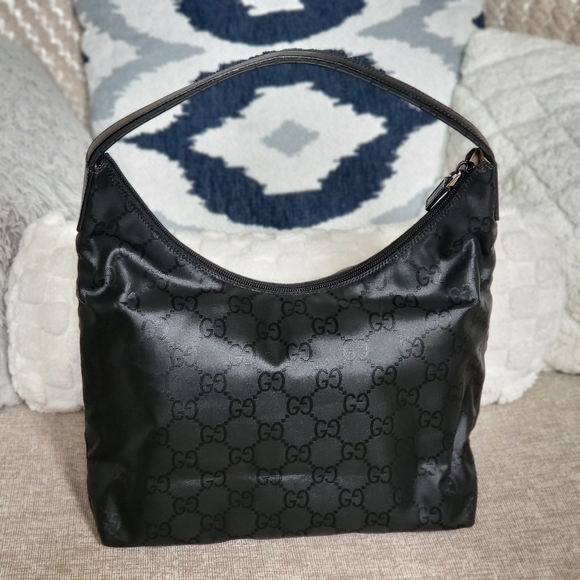 Gucci Black GG Nylon and Leather Double Pocket Hobo.. Authentic!! - Picture 2 of 14